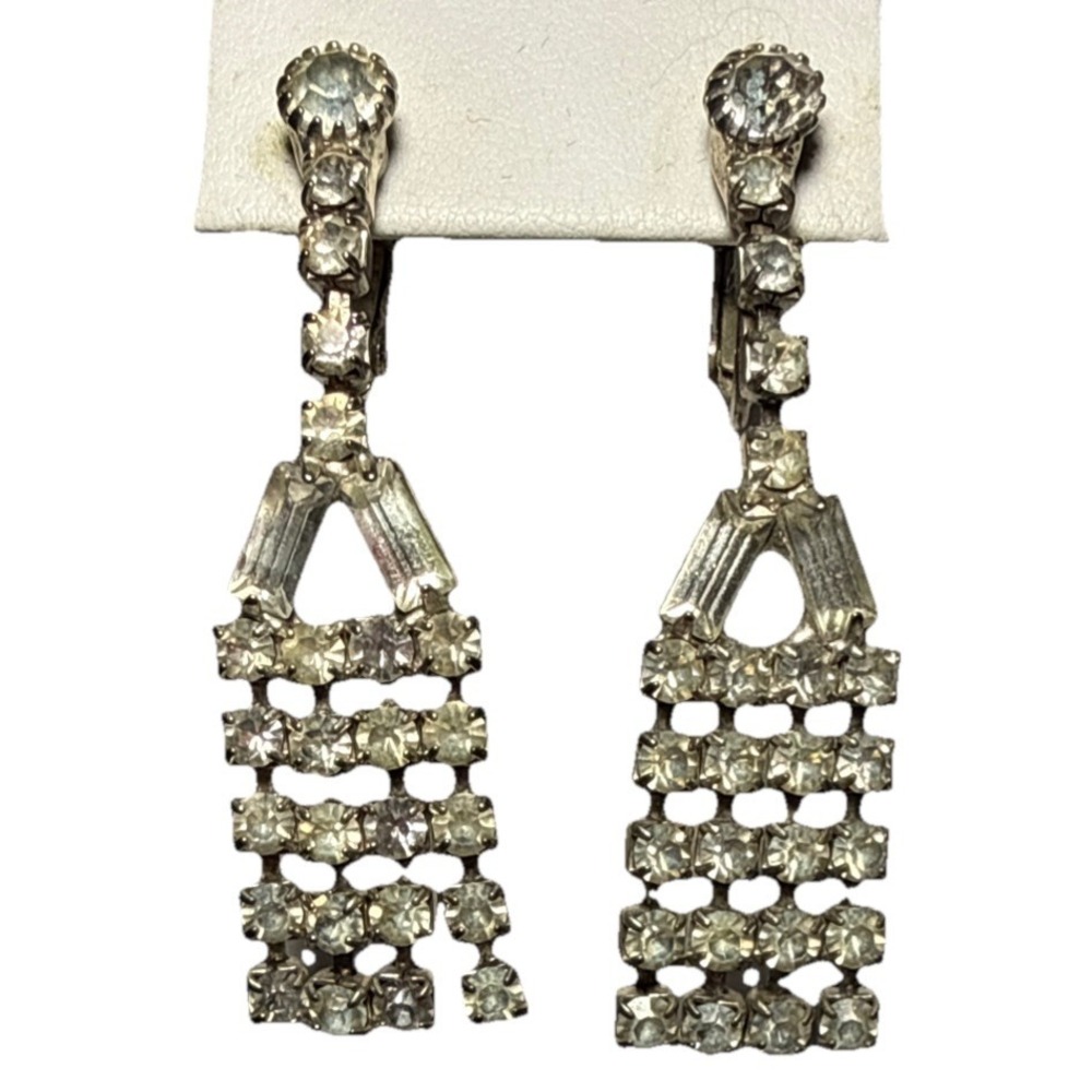Vintage‎ Park Lane Dangling Rhinestone Clip On Earrings J-10N